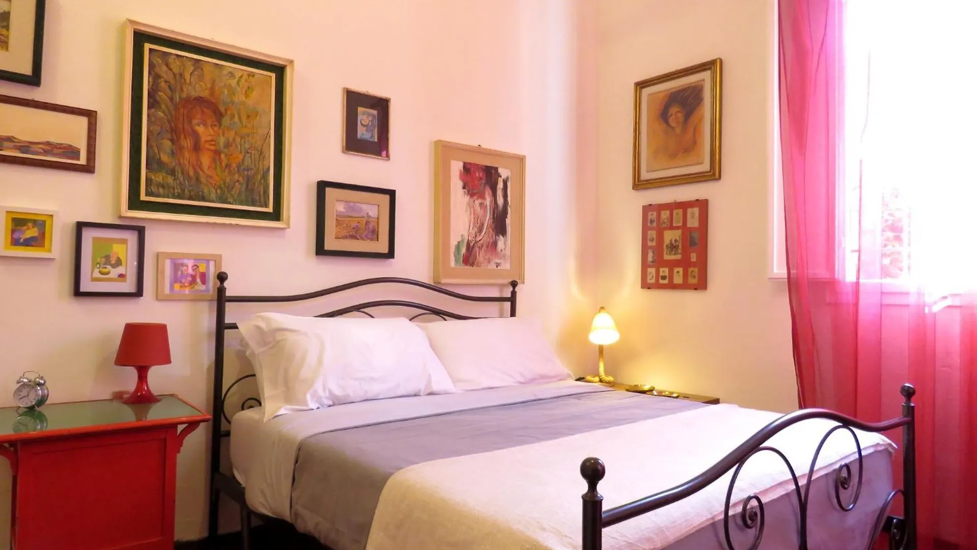 Modigliani Apartment Bologna
