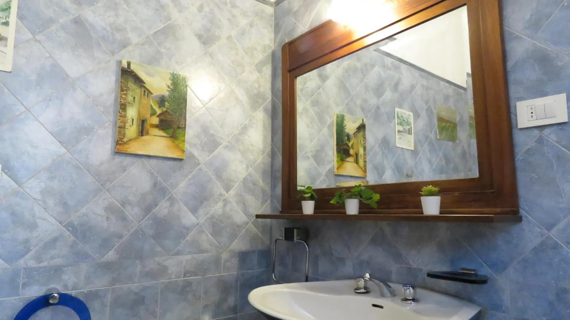 Modigliani Apartment Bologna